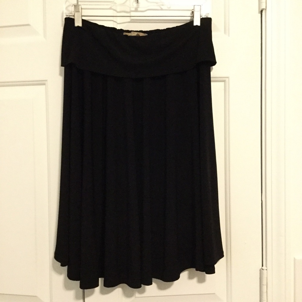 Tommy Bahama black fold down waist stretchy skirt